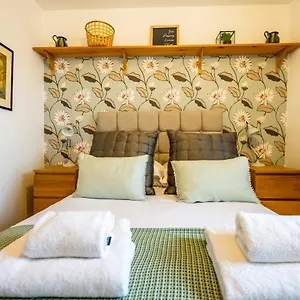 https://49-the-walk.yorkshirehotels.net